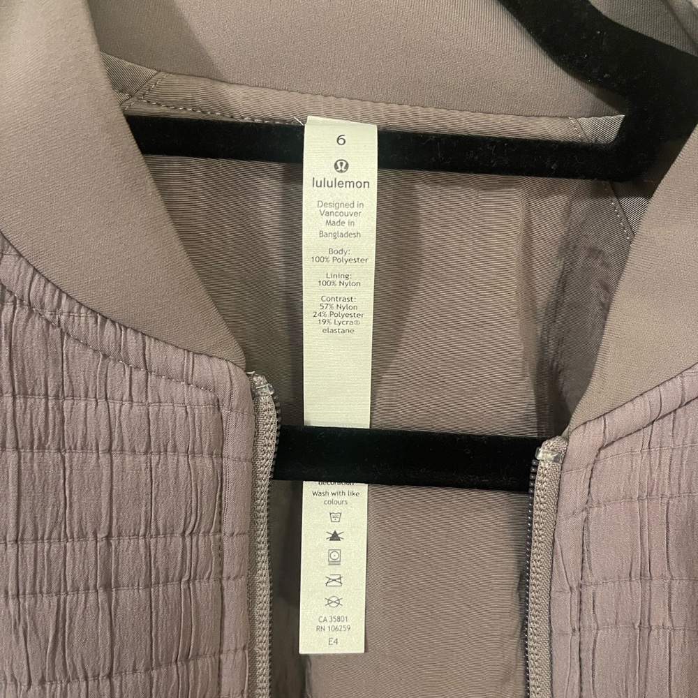 Lululemon athletica nonstop bomber jacket - Picture 6 of 10